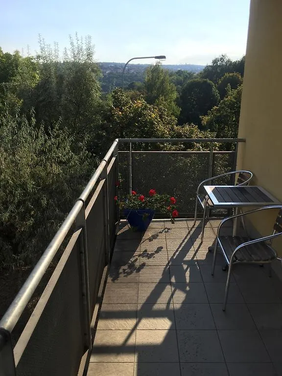 Apartment Na Hrebenkach Prague